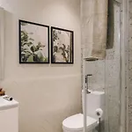 Genal - 2 Bedrooms And Office In Arroios Lisbon