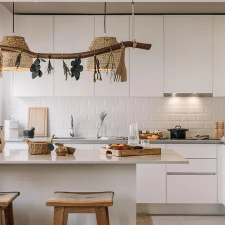 Genal - 2 Bedrooms And Office In Arroios Appartement