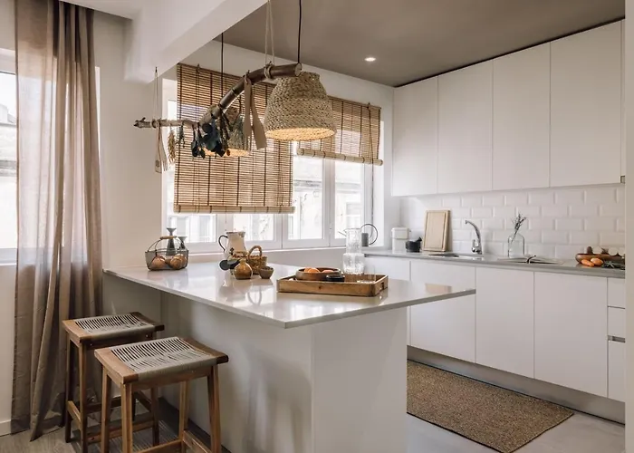 Genal - 2 Bedrooms And Office In Arroios Appartement Lissabon