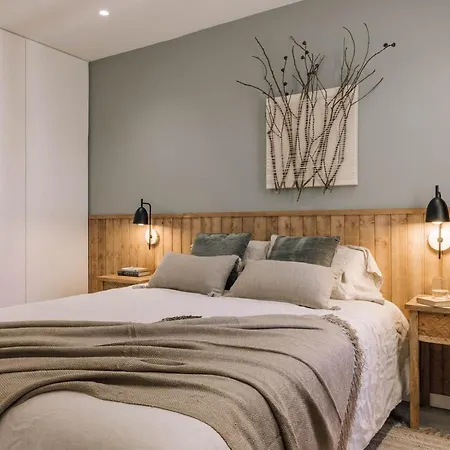 Genal - 2 Bedrooms And Office In Arroios * Lisboa